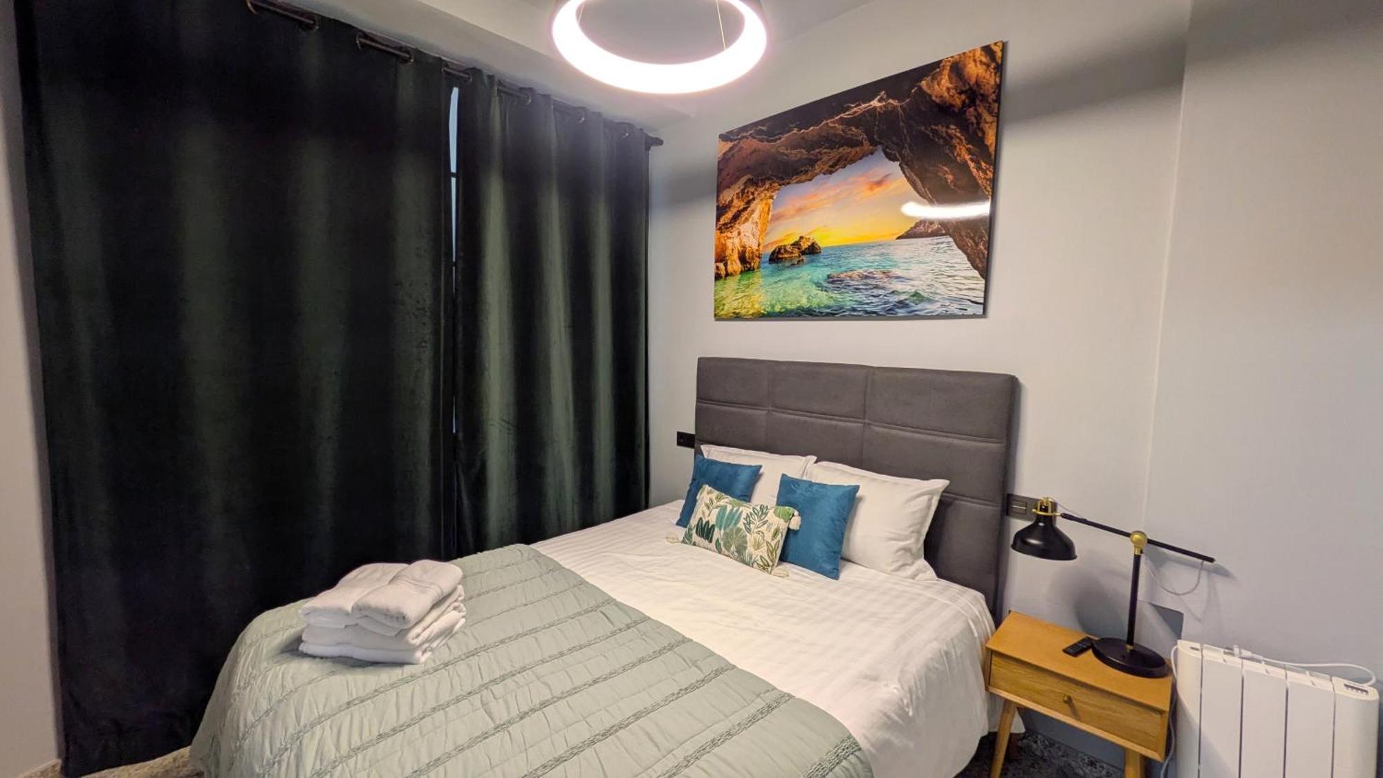 Alma De 2br With Art History & Comfort In The Heart Of The Apartment Málaga